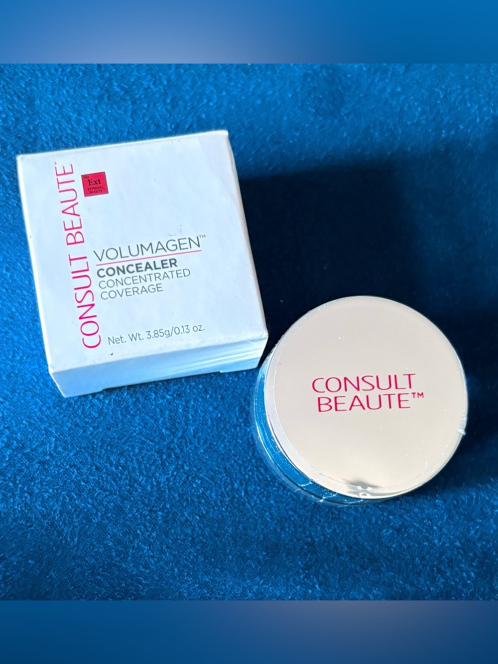 Consult Beaute Volumagen Concealer -Medium NWT❣️